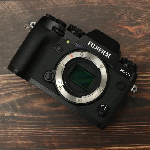 Fujifilm black mirrorless - fujifilm, x-t1